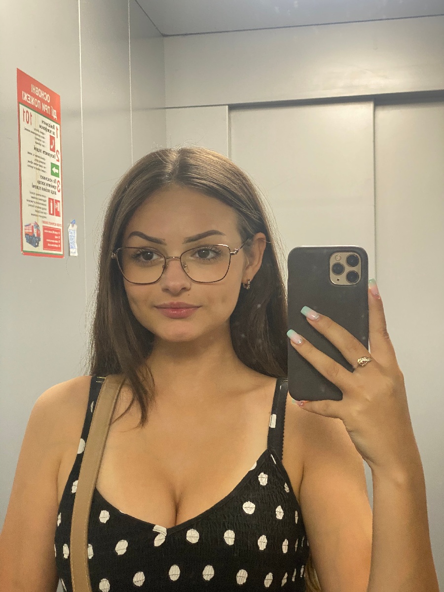 Sexy model Stacy in Kito